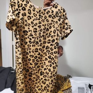 Leopard shirt dress